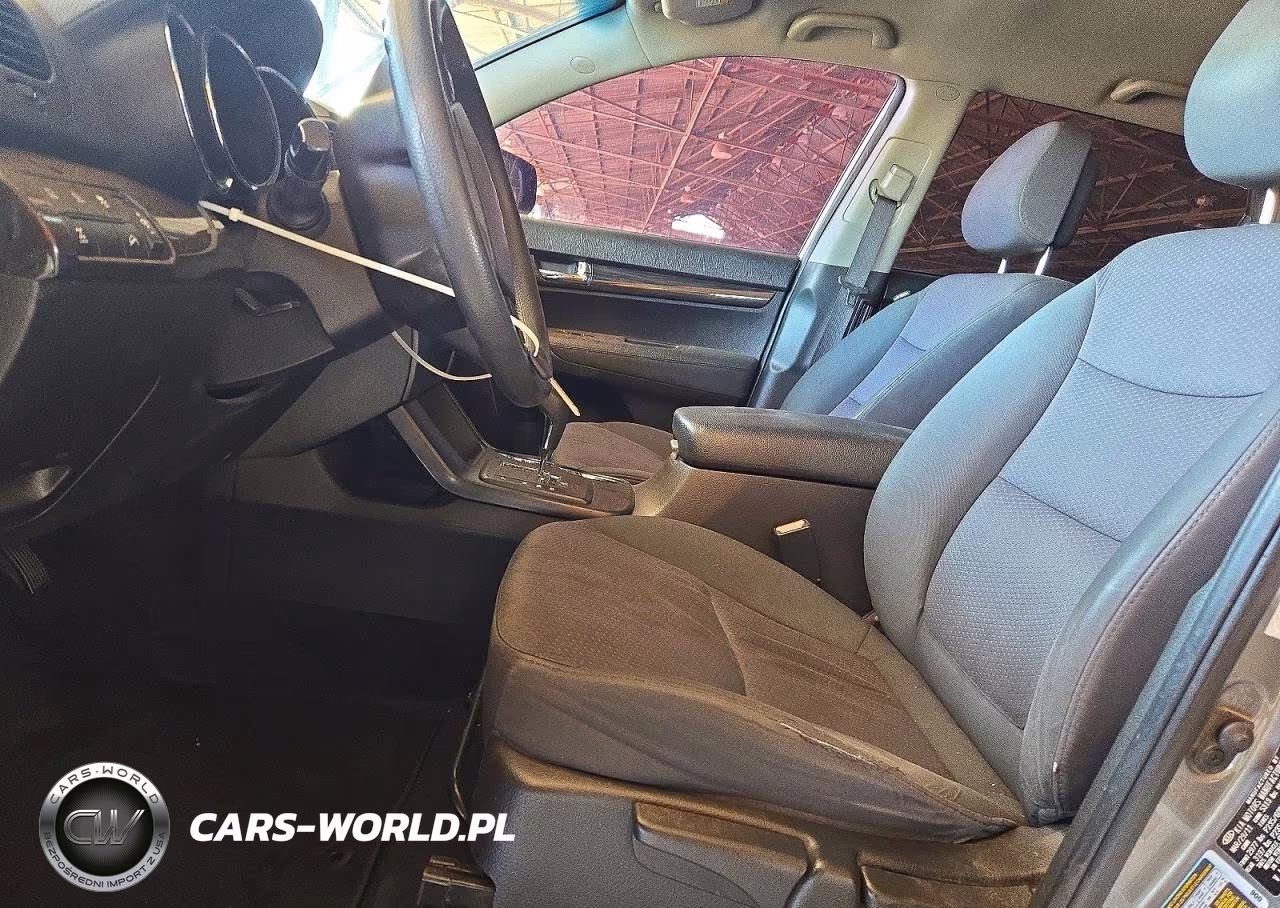 2011 Kia Sorento Lx VIN:5XYKTDA22BG177265 - 7