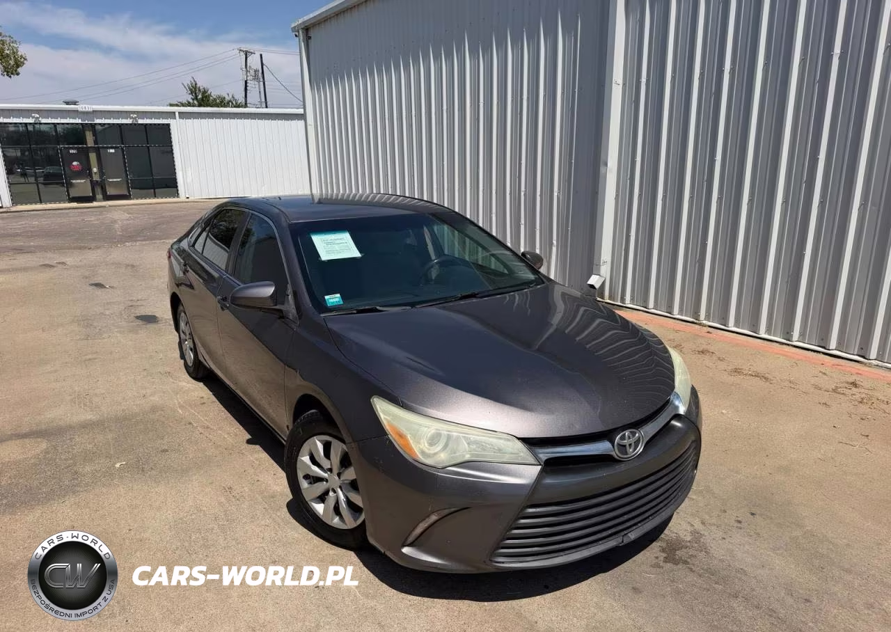 2016 Toyota Camry Le VIN:4T4BF1FK1GR534716 - 1