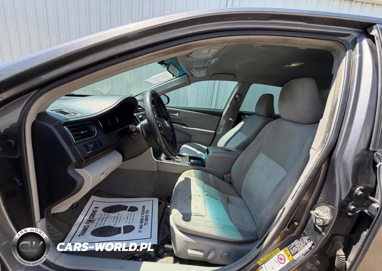 2016 Toyota Camry Le VIN:4T4BF1FK1GR534716 - 5
