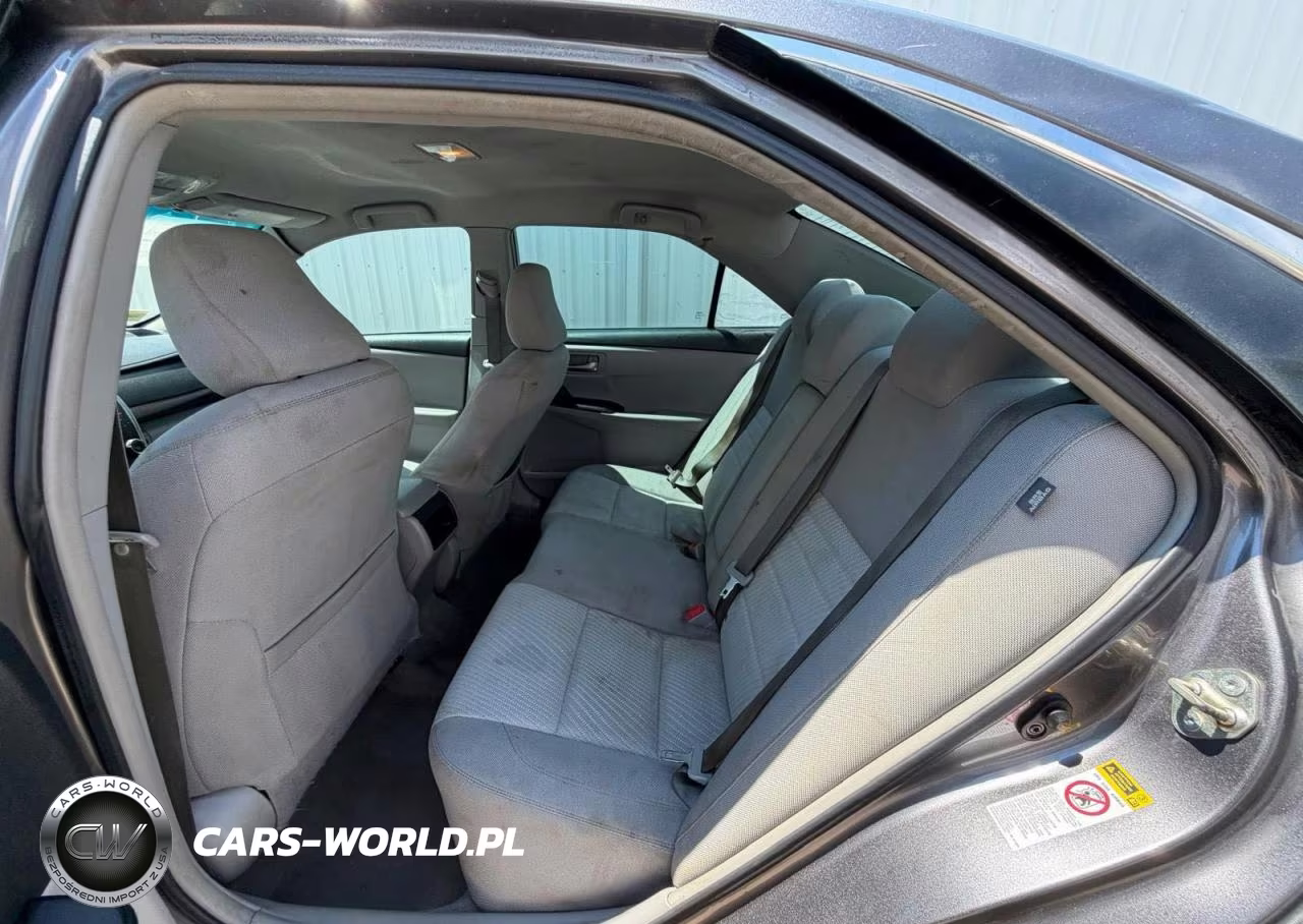 2016 Toyota Camry Le VIN:4T4BF1FK1GR534716 - 6