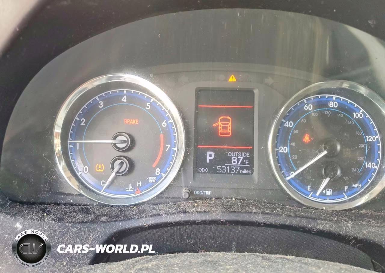 2019 Toyota Corolla Le VIN:5YFBURHE2KP890429 - 9