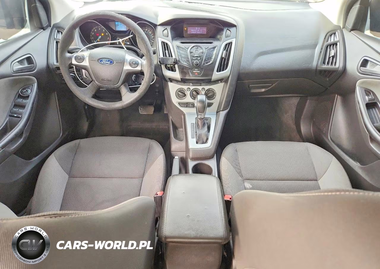 2012 Ford Focus Se VIN:1FAHP3F21CL161037 - 8