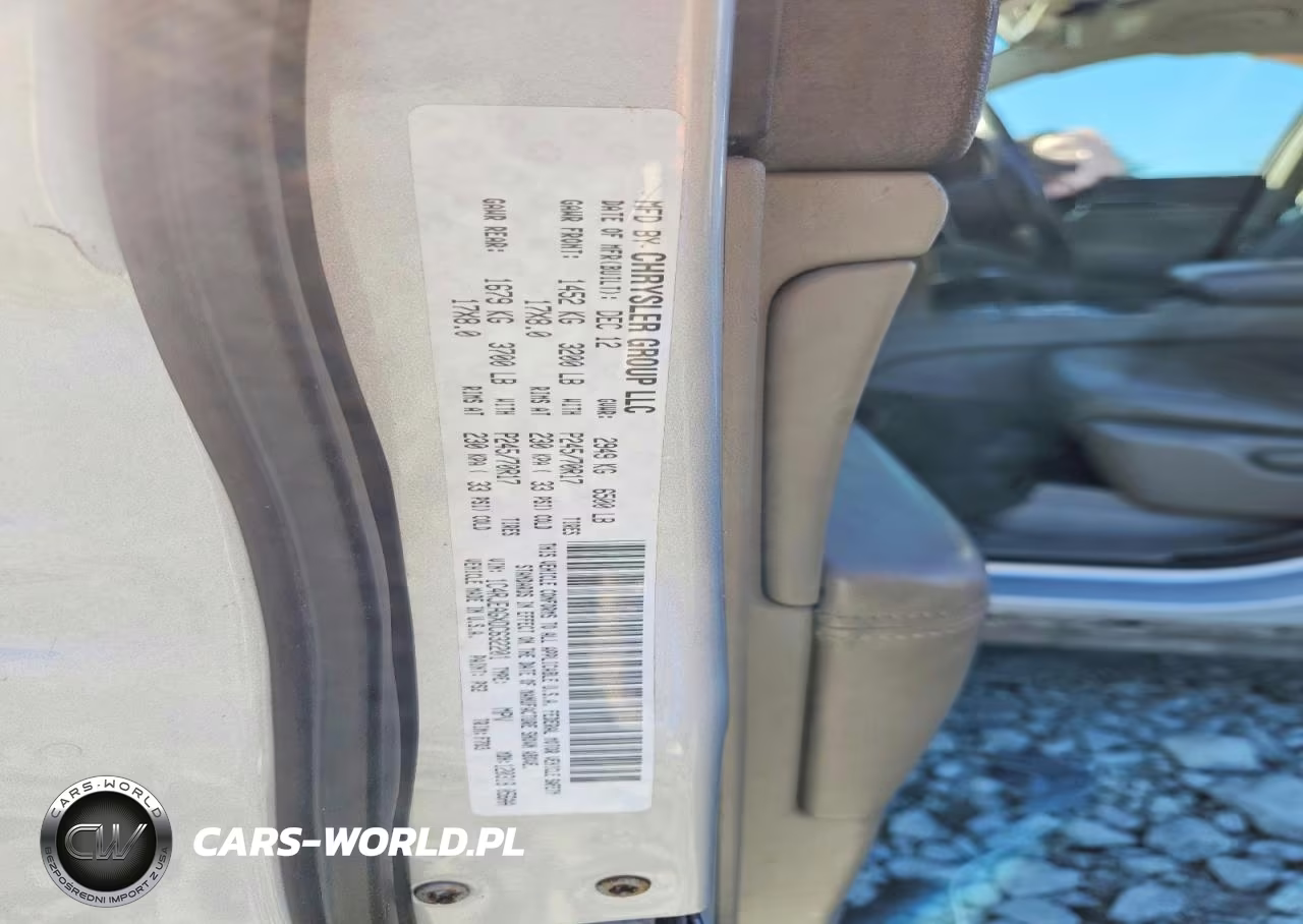 2013 Jeep Grand Cherokee Laredo VIN:1C4RJEAGXDC632201 - 13