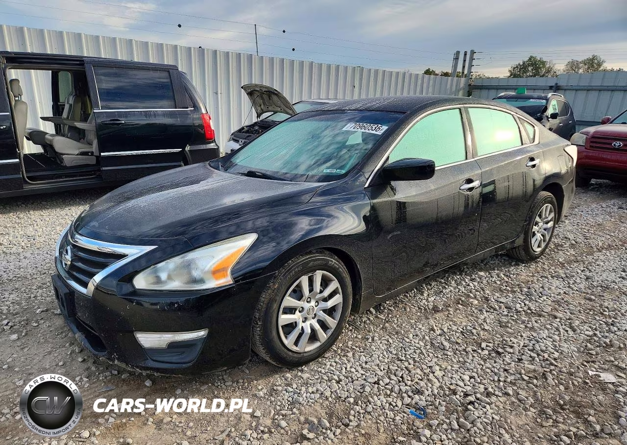 2015 Nissan Altima 2.5 S – zdjęcie 1 z 12