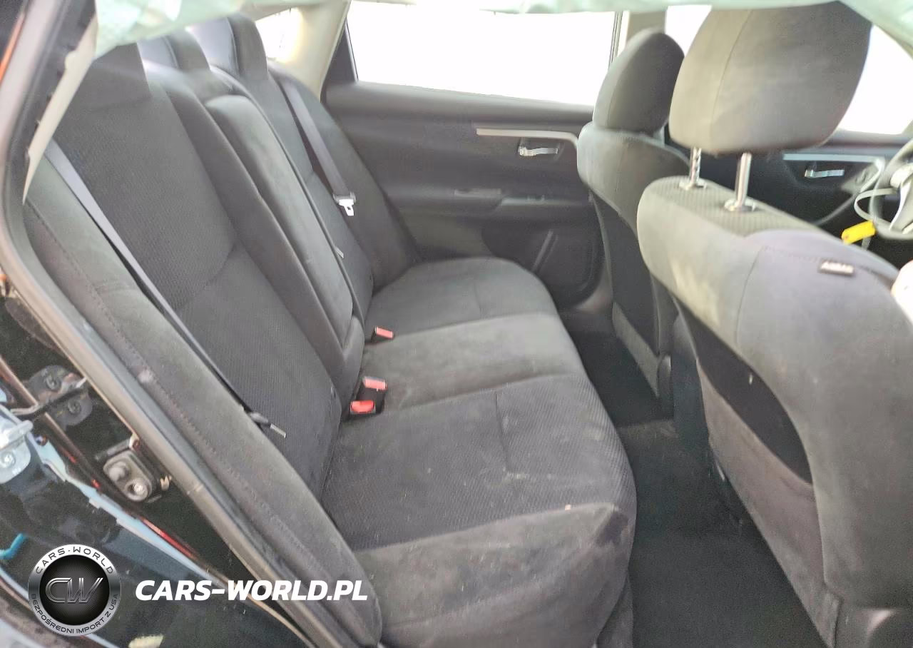 2015 Nissan Altima 2.5 S VIN:1N4AL3AP0FN339903 - 10
