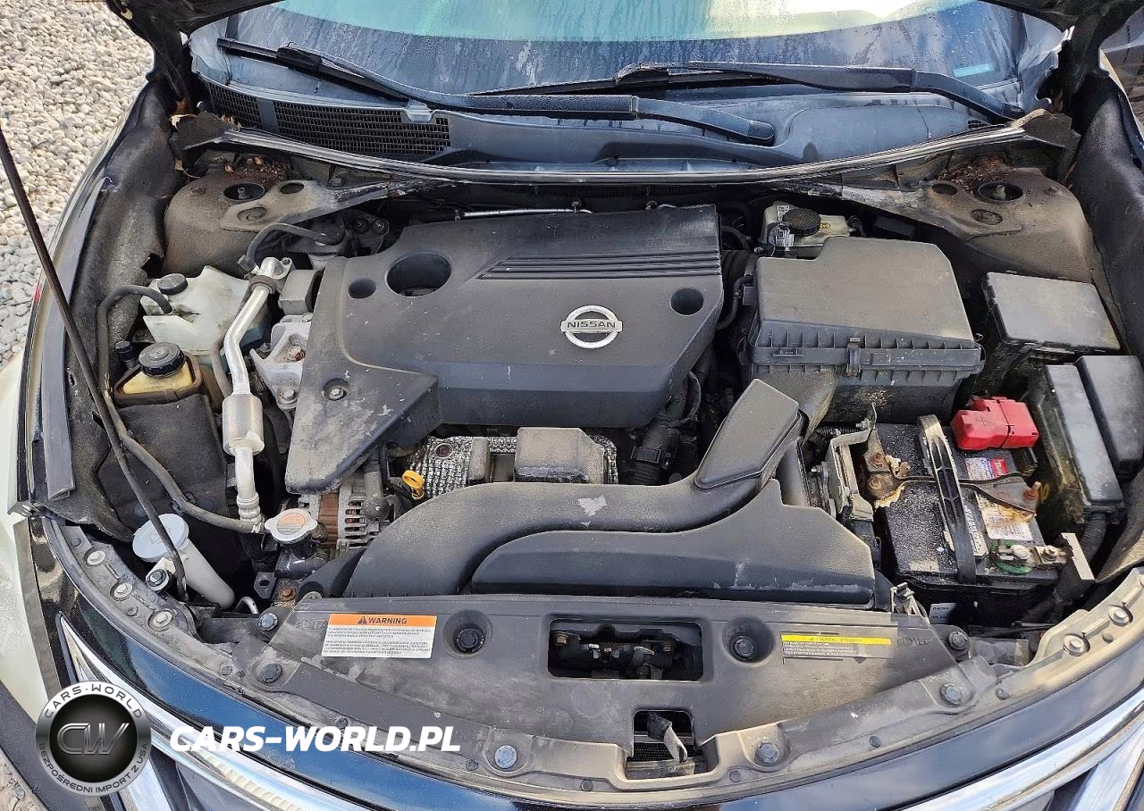 2015 Nissan Altima 2.5 S VIN:1N4AL3AP0FN339903 - 11