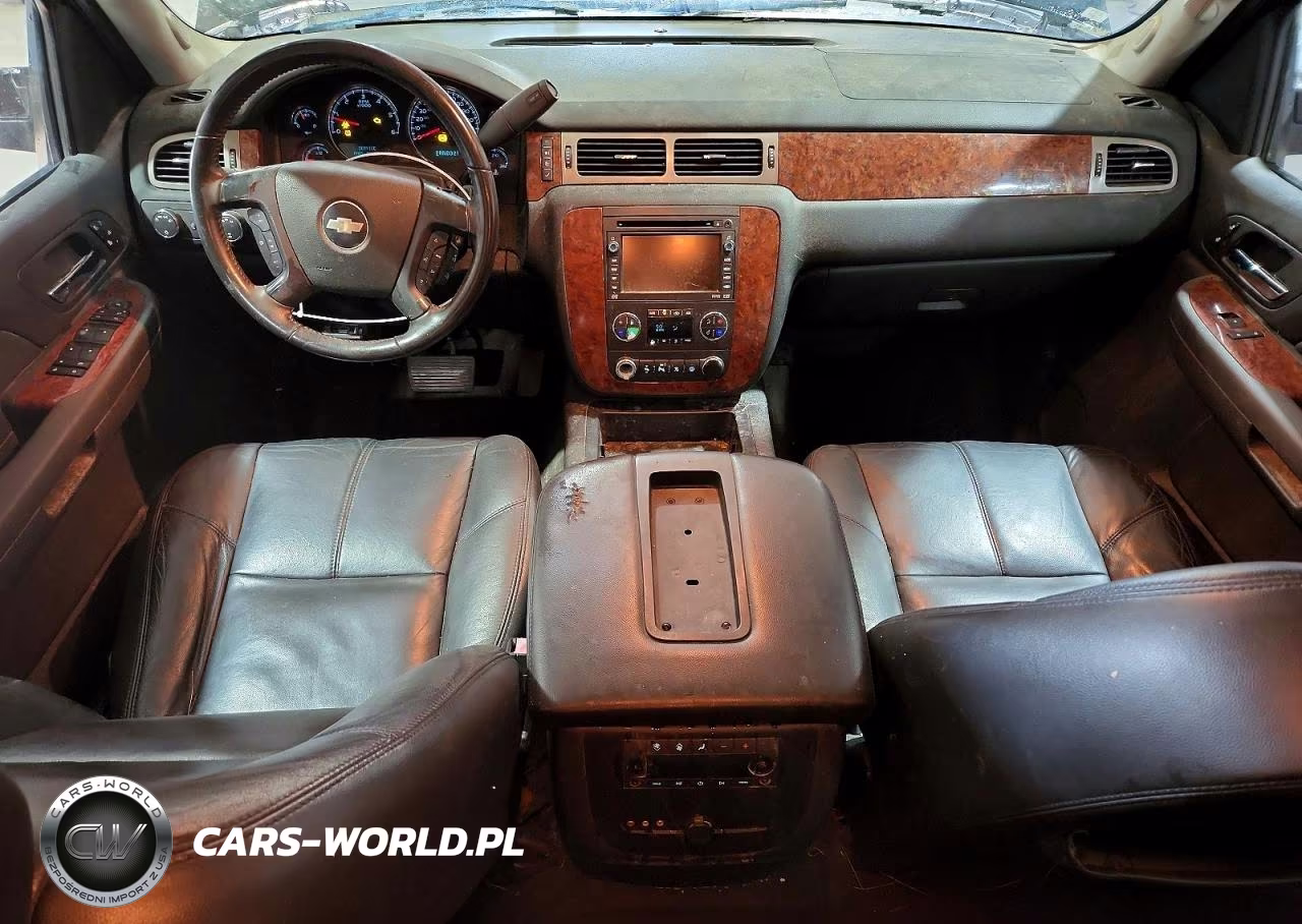 2008 Chevrolet Tahoe K1500 VIN:1GNFK13038J146203 - 8