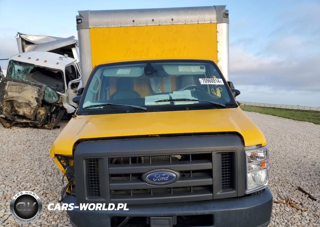 2021 Ford Econoline E350 Super Duty Cutaway Van VIN:1FDWE3FN8MDC03163 - 5