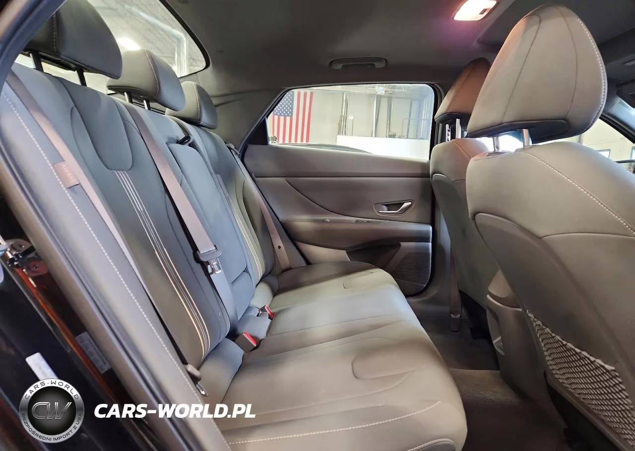 2025 Hyundai Elantra Sel VIN:KMHLS4DG4SU992088 - 10