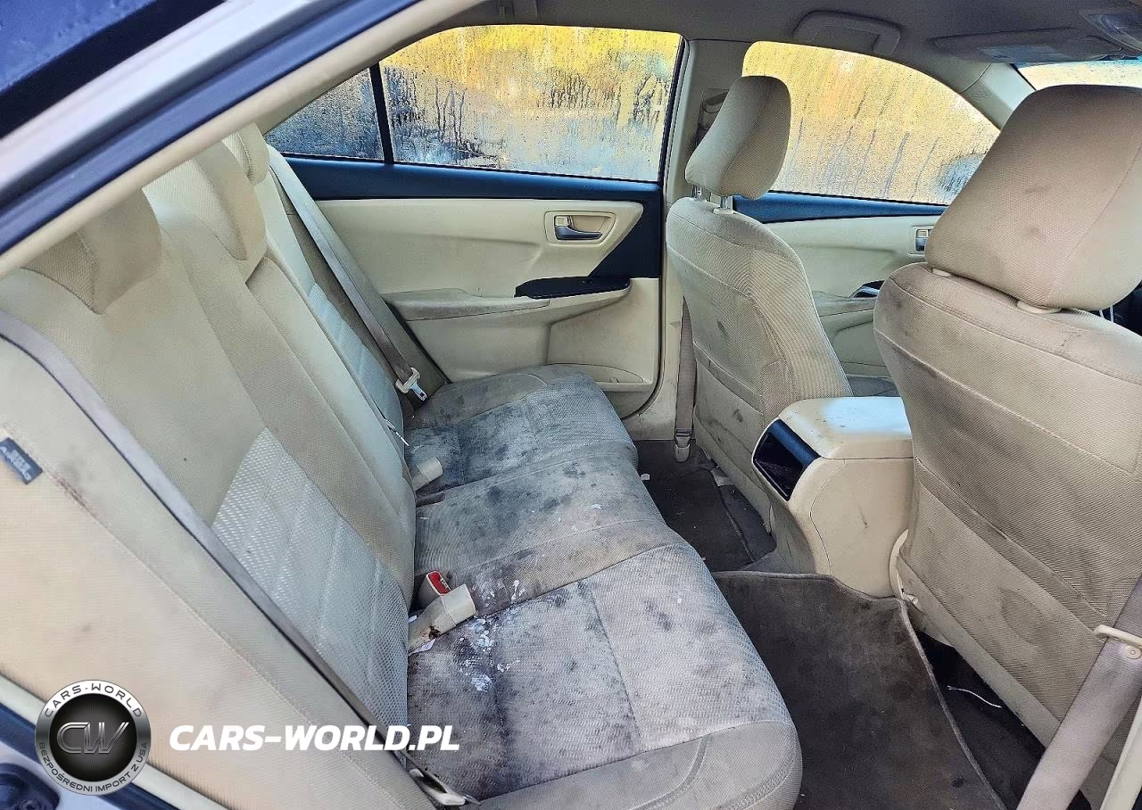 2015 Toyota Camry Le VIN:4T4BF1FK2FR484701 - 10