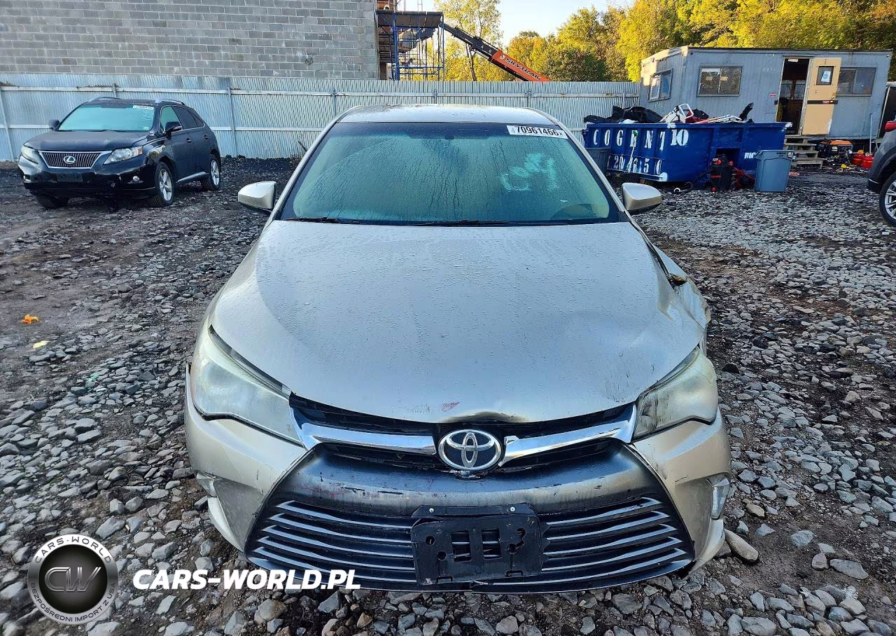2015 Toyota Camry Le VIN:4T4BF1FK2FR484701 - 5