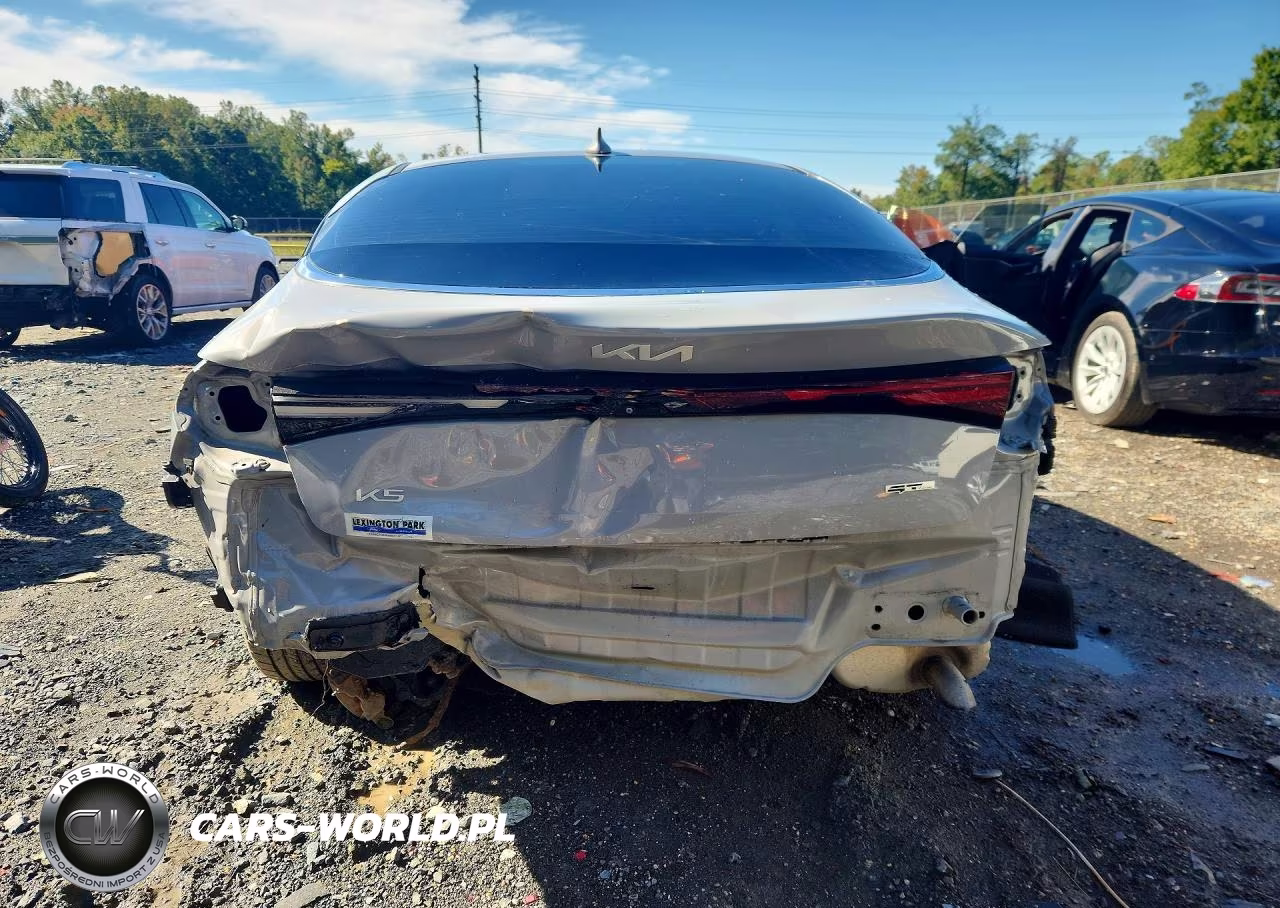 2025 Kia K5 Gt Line VIN:KNAG64J78S5270855 - 6