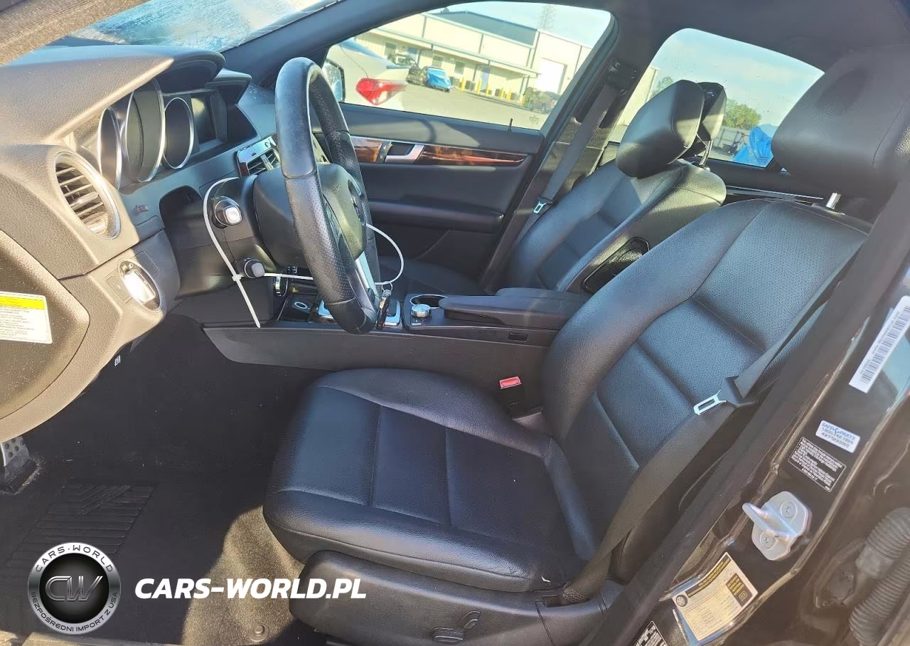 2013 Mercedes-Benz C 250 VIN:WDDGF4HBXDR272217 - 7