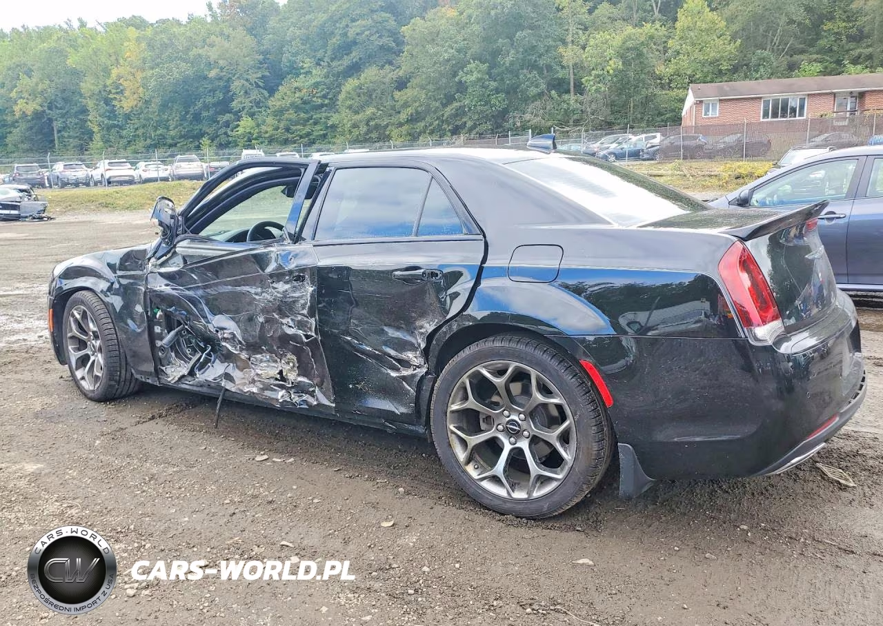 2017 Chrysler 300 S VIN:2C3CCABG0HH585758 - 2