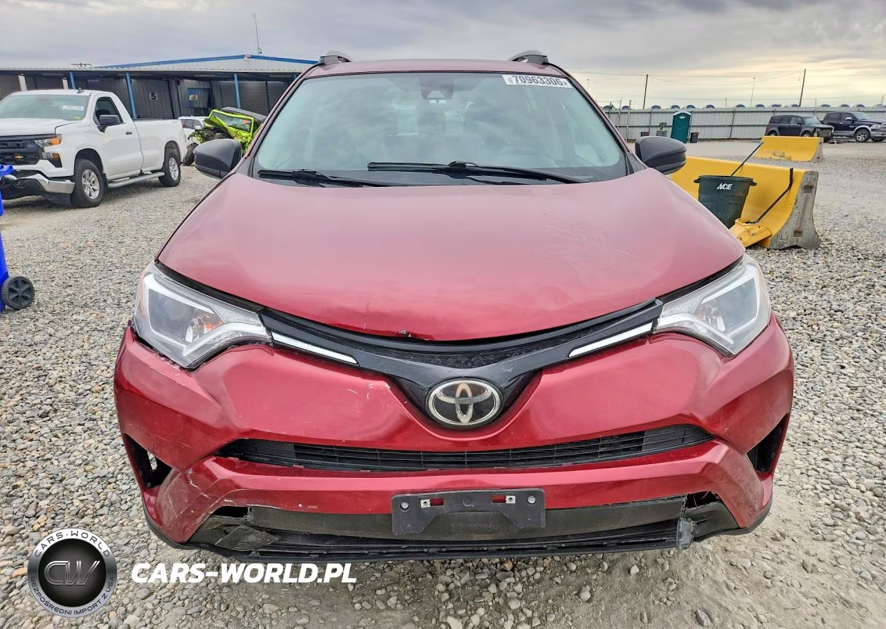 2018 Toyota Rav4 Le VIN:2T3BFREV6JW760723 - 5