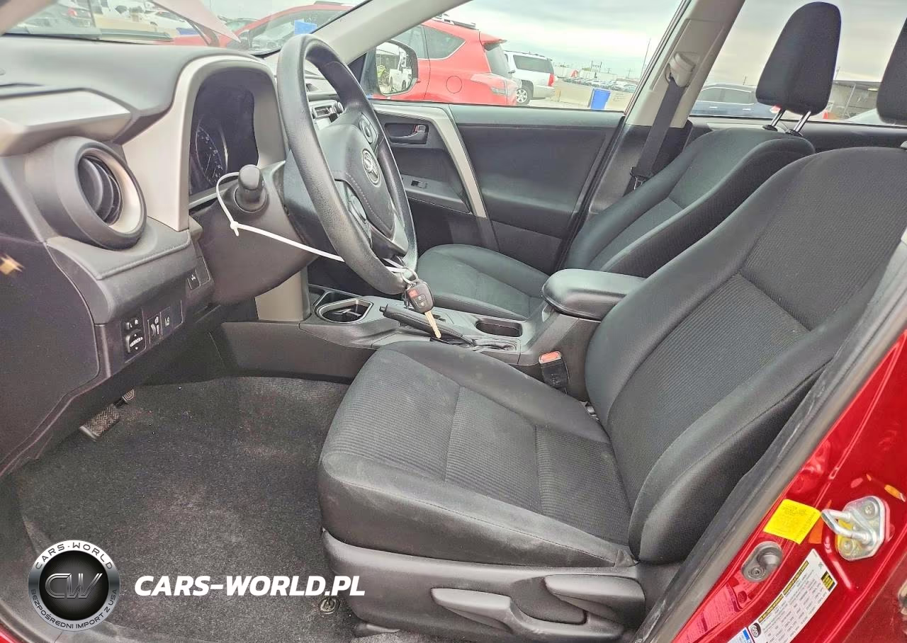 2018 Toyota Rav4 Le VIN:2T3BFREV6JW760723 - 7
