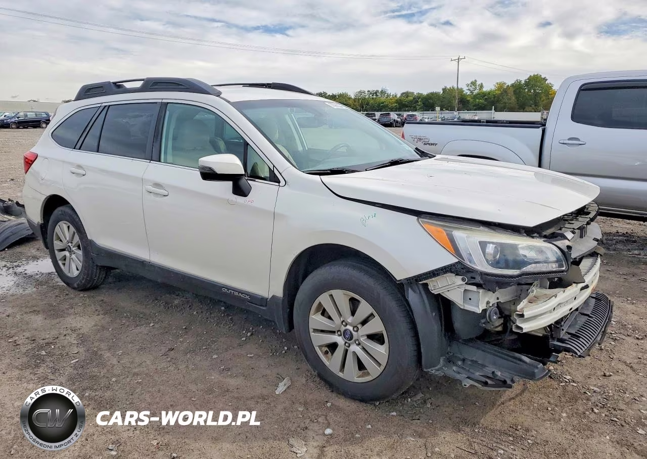 2017 Subaru Outback 2.5I Premium VIN:4S4BSAFC6H3360972 - 4
