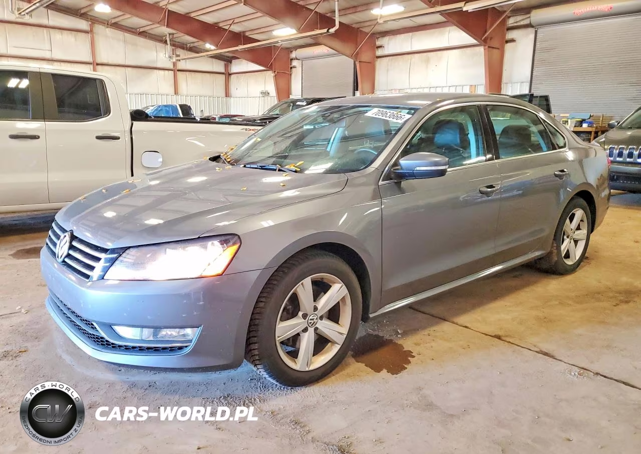 2015 Volkswagen Passat S – zdjęcie 1 z 12