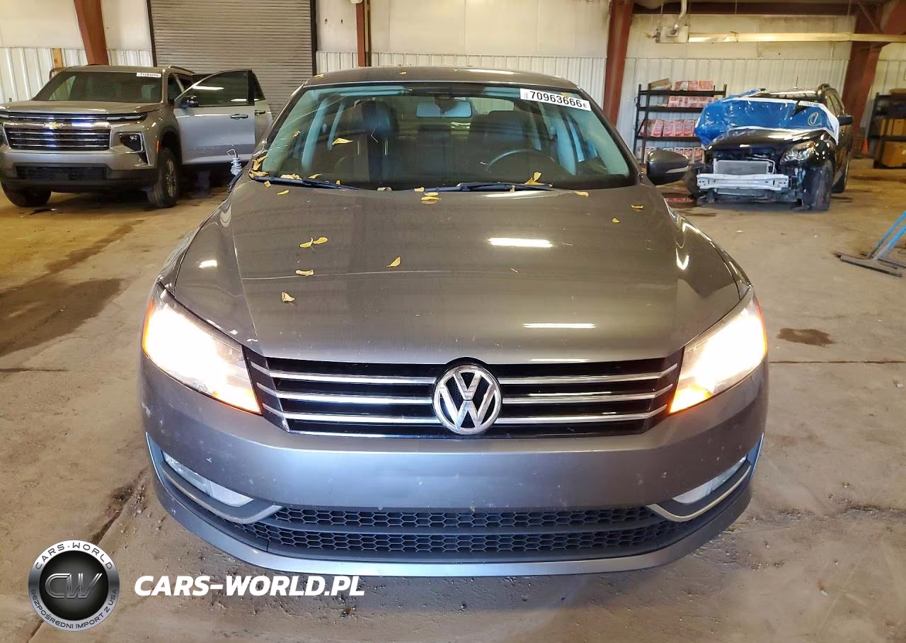 2015 Volkswagen Passat S VIN:1VWAS7A34FC080133 - 5