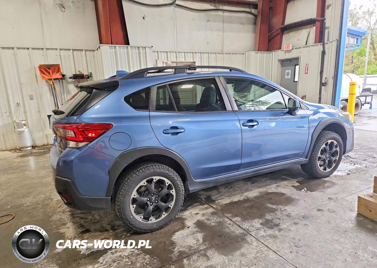 2023 Subaru Crosstrek Premium VIN:JF2GTACC1PG319900 - 3