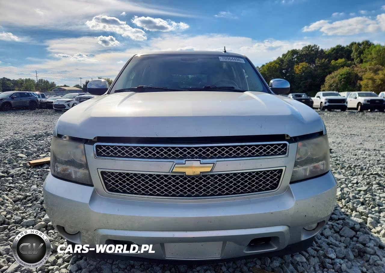 2010 Chevrolet Tahoe C1500 Ltz VIN:1GNUCCE07AR220307 - 5