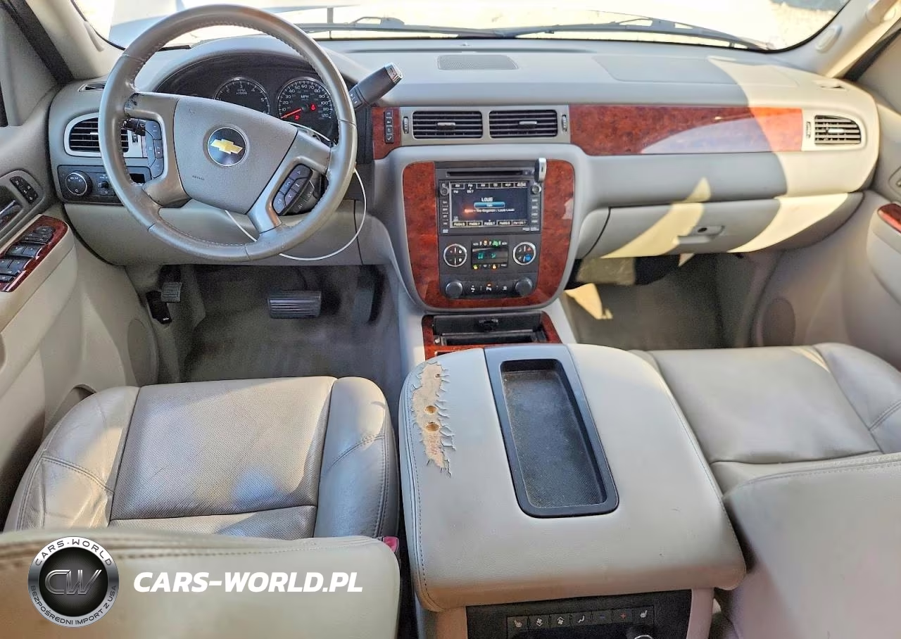 2010 Chevrolet Tahoe C1500 Ltz VIN:1GNUCCE07AR220307 - 8