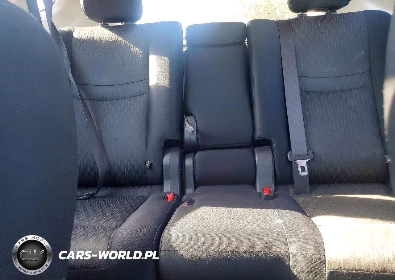 2017 Nissan Rogue S VIN:JN8AT2MT5HW395253 - 10