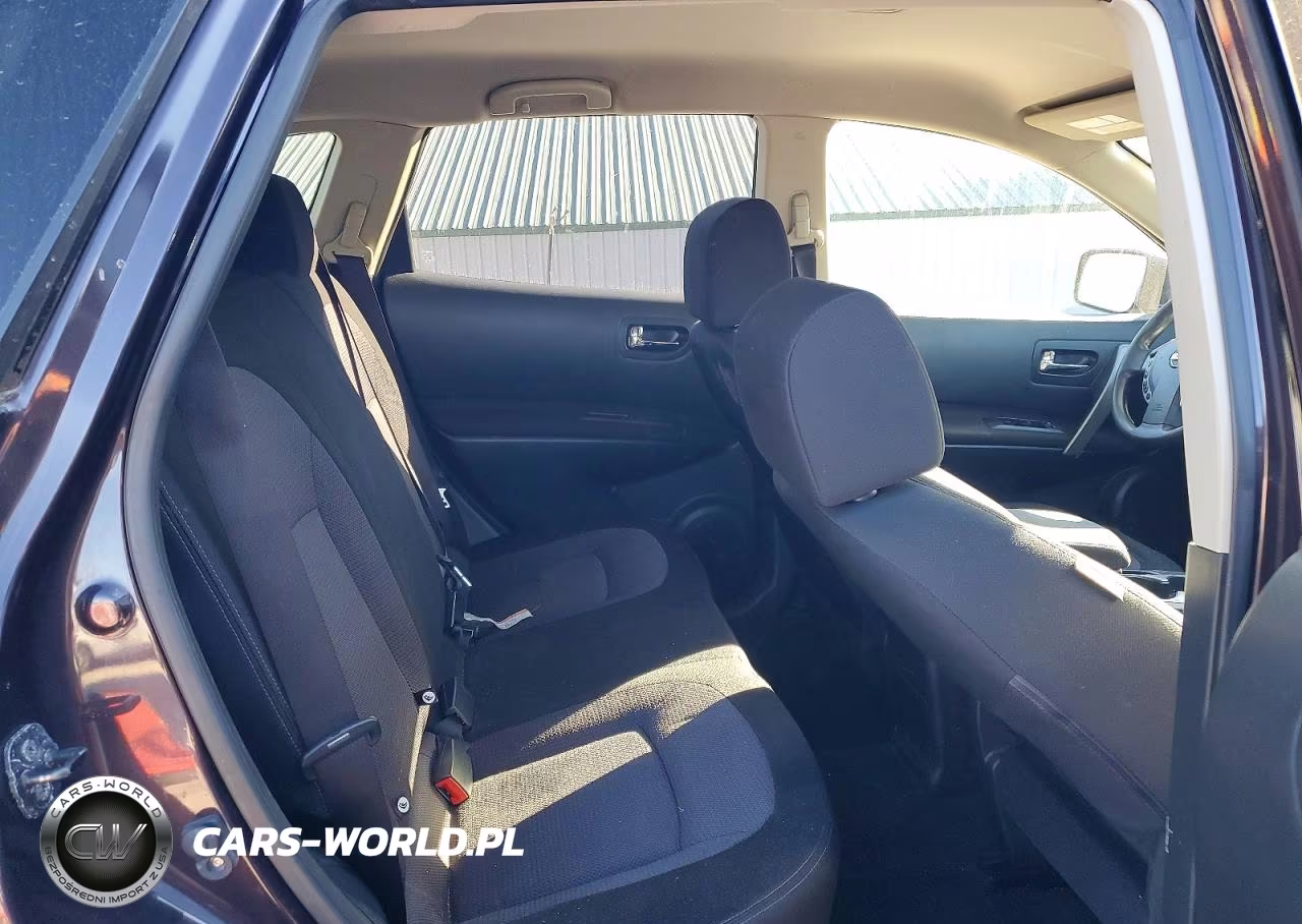 2013 Nissan Rogue S VIN:JN8AS5MV1DW641425 - 11