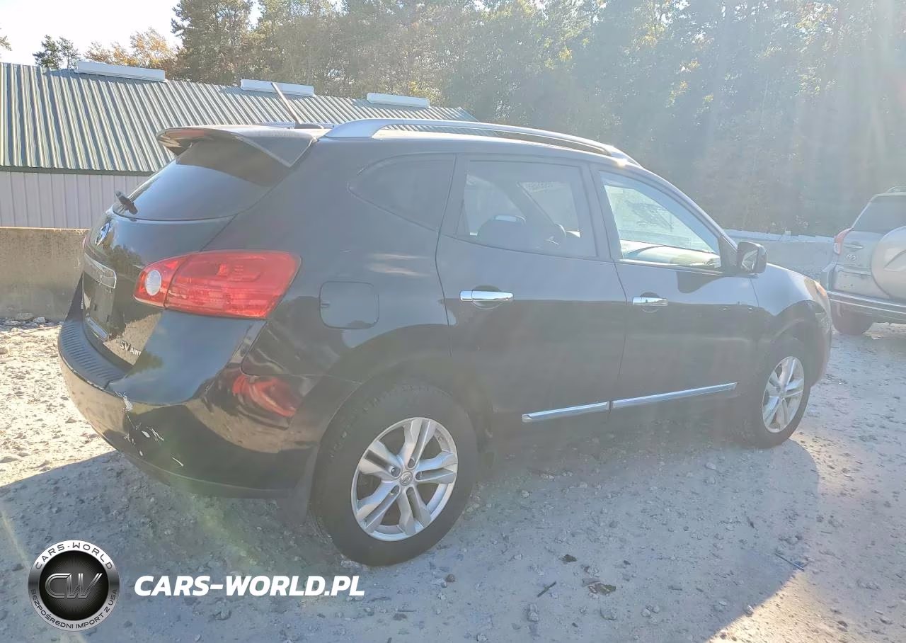 2013 Nissan Rogue S VIN:JN8AS5MV1DW641425 - 3