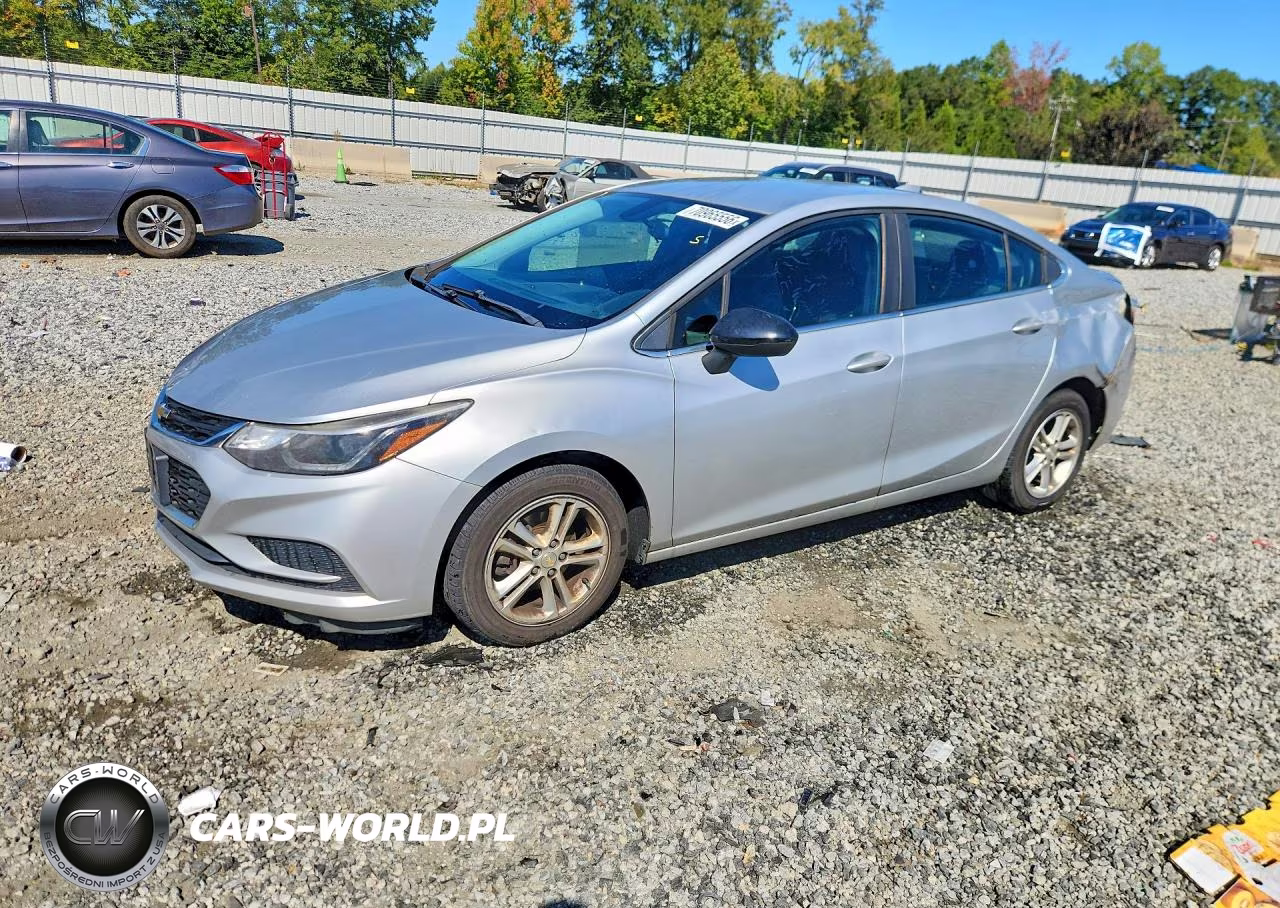 2016 Chevrolet Cruze Lt – zdjęcie 1 z 12