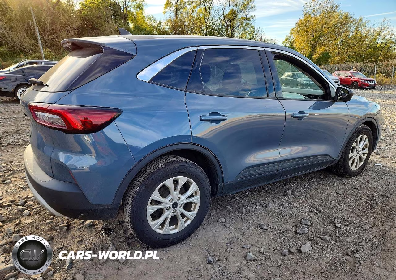 2023 Ford Escape Active VIN:1FMCU0GNXPUA03733 - 3
