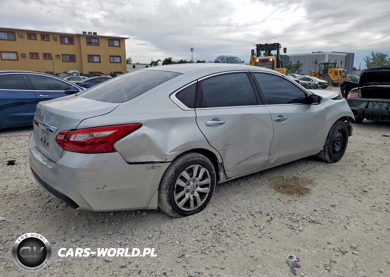 2016 Nissan Altima 2.5 S VIN:1N4AL3AP9GC204917 - 3