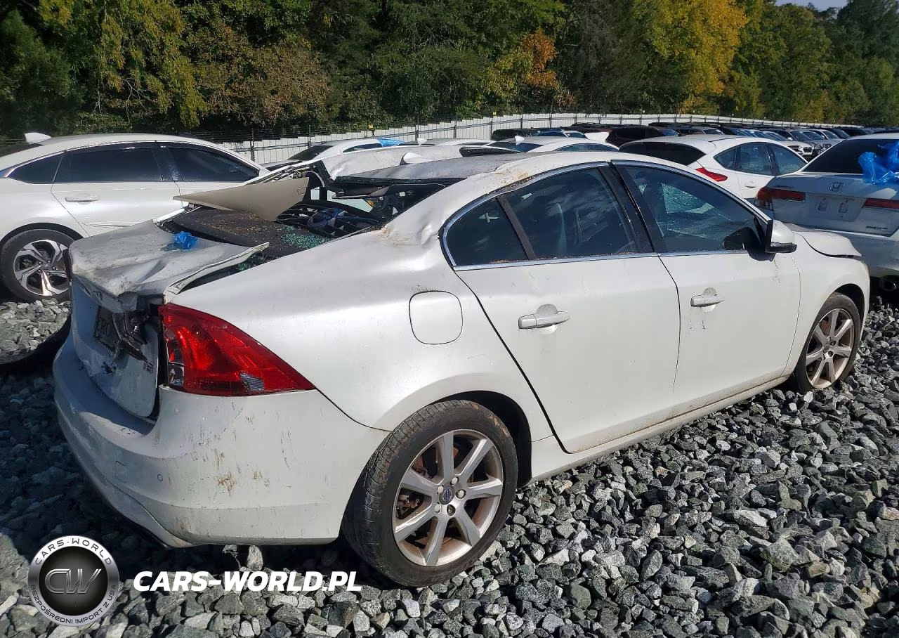 2016 Volvo S60 Premier VIN:YV126MFK6G2408244 - 3