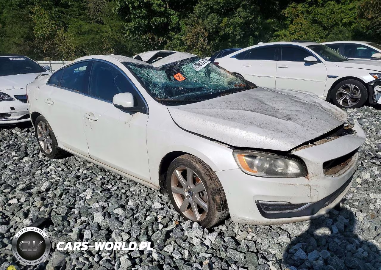 2016 Volvo S60 Premier VIN:YV126MFK6G2408244 - 4