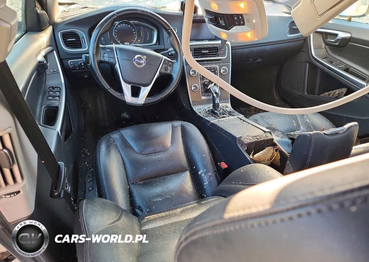 2016 Volvo S60 Premier VIN:YV126MFK6G2408244 - 8