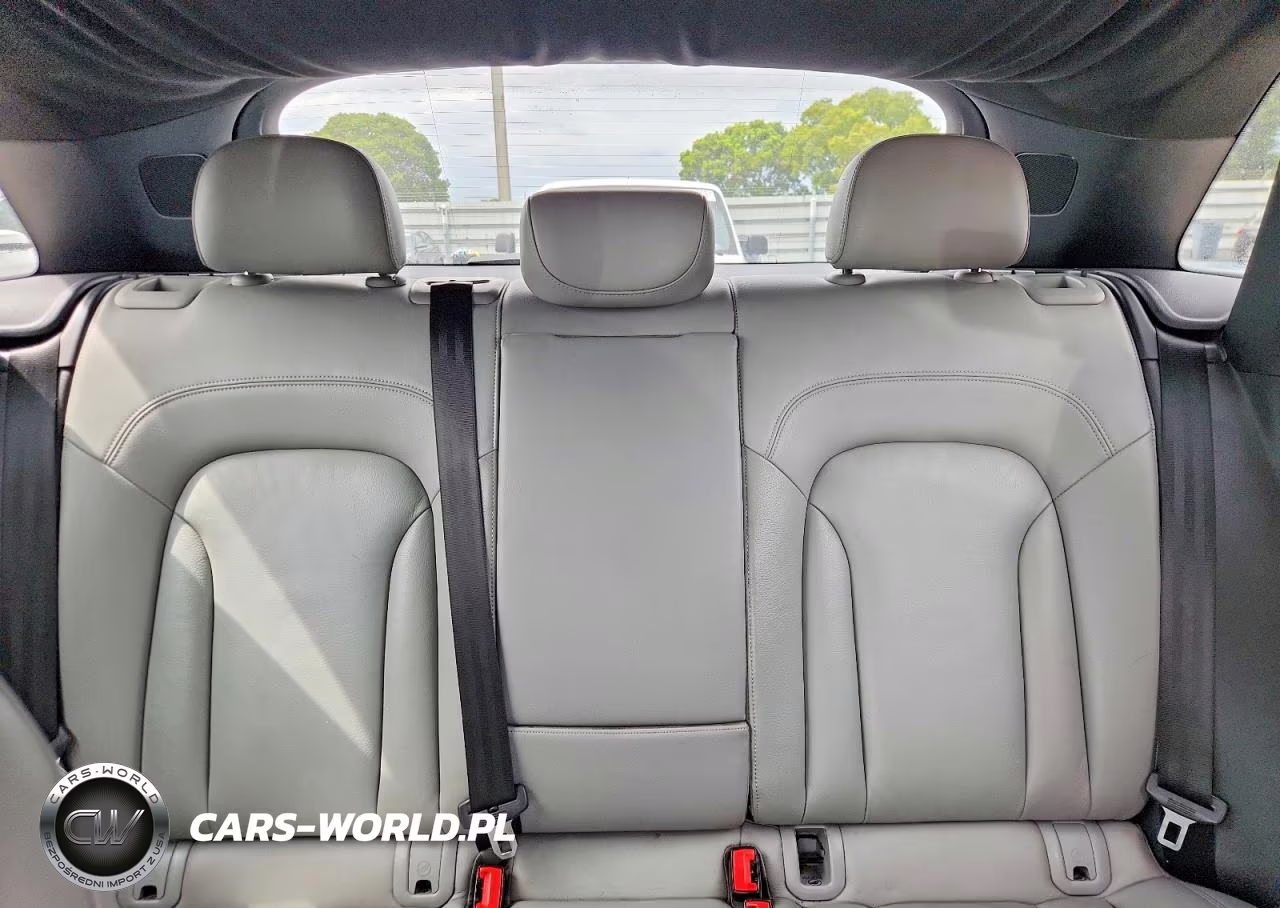 2018 Audi Q3 Premium VIN:WA1ECCFS8JR013349 - 10