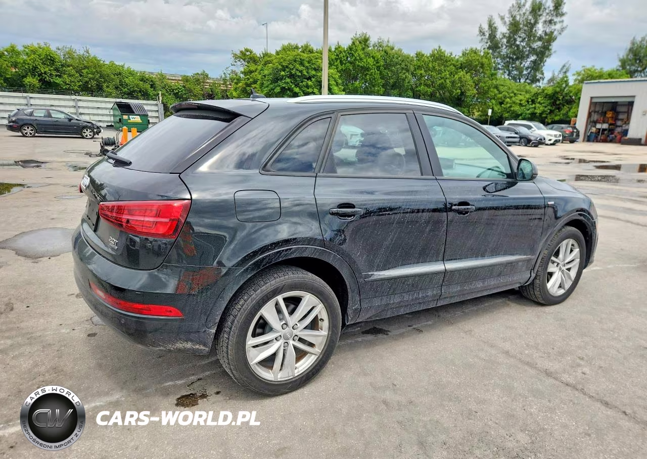 2018 Audi Q3 Premium VIN:WA1ECCFS8JR013349 - 3