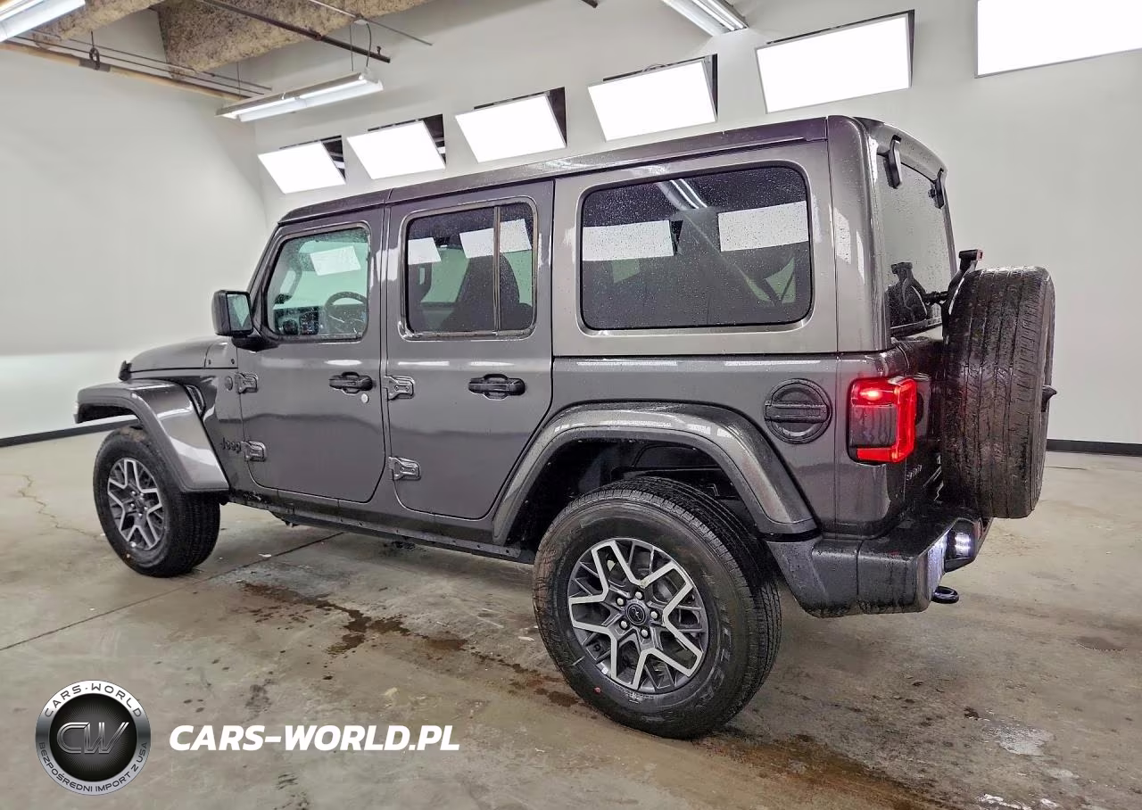 2025 Jeep Wrangler Sahara VIN:1C4PJXENXSW506234 - 2