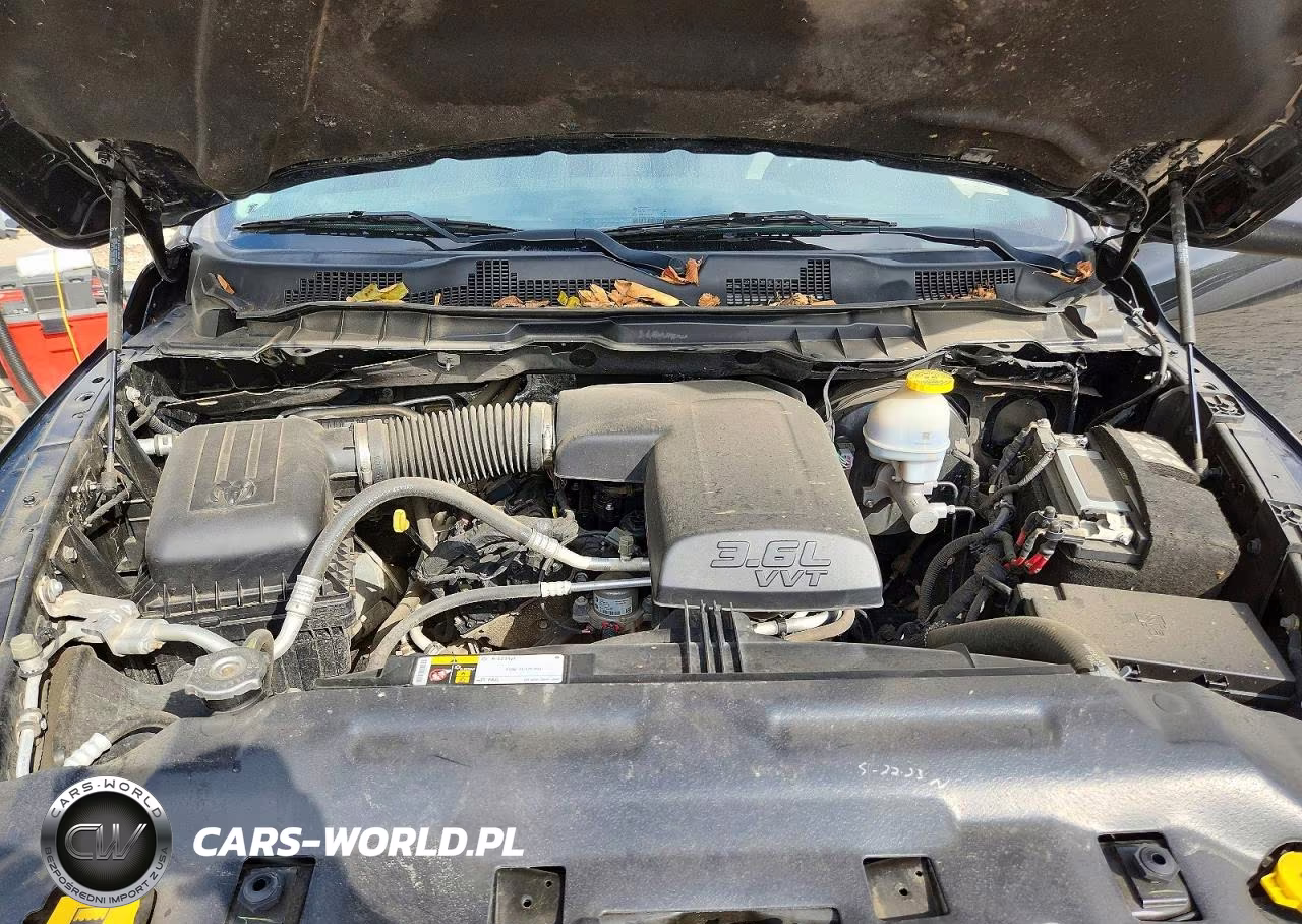 2023 Ram 1500 Classic Slt VIN:1C6RR6LG0PS564925 - 11
