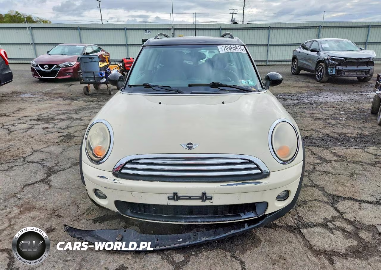 2009 Mini Cooper Clubman VIN:WMWML33579TX34676 - 5