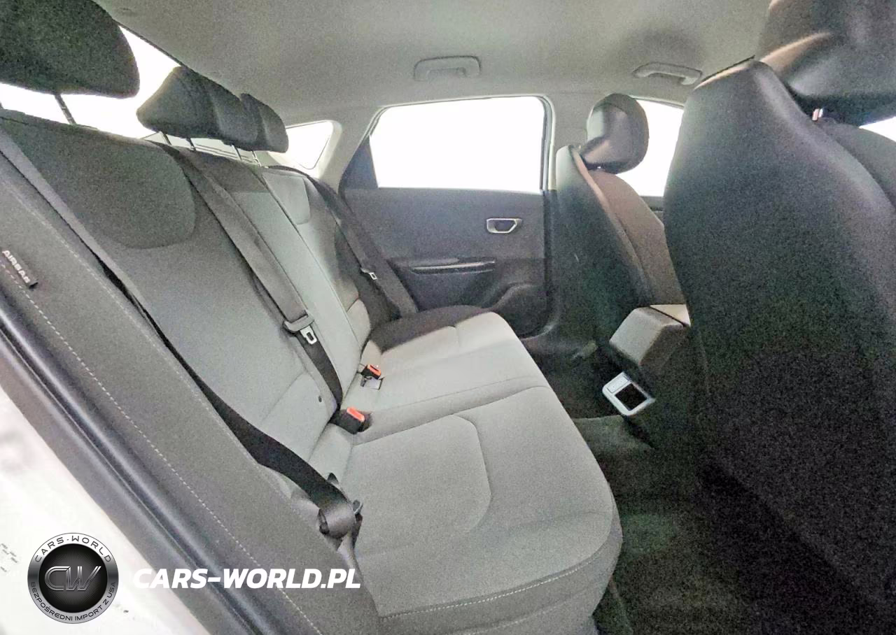 2025 Kia K4 Lxs VIN:3KPFT4DE4SE157667 - 10