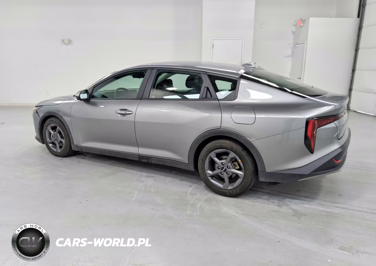 2025 Kia K4 Lxs VIN:3KPFT4DE3SE112364 - 2
