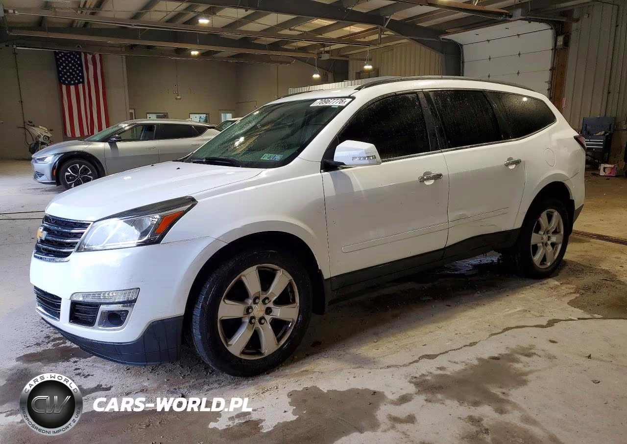 2017 Chevrolet Traverse Lt VIN:1GNKRGKD0HJ115993 - 1