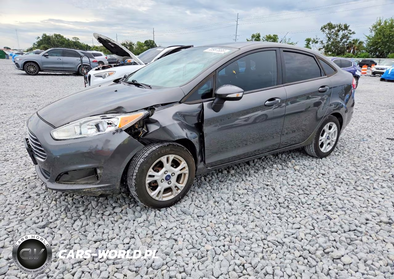2016 Ford Fiesta Se VIN:3FADP4BJ2GM118056 - 1