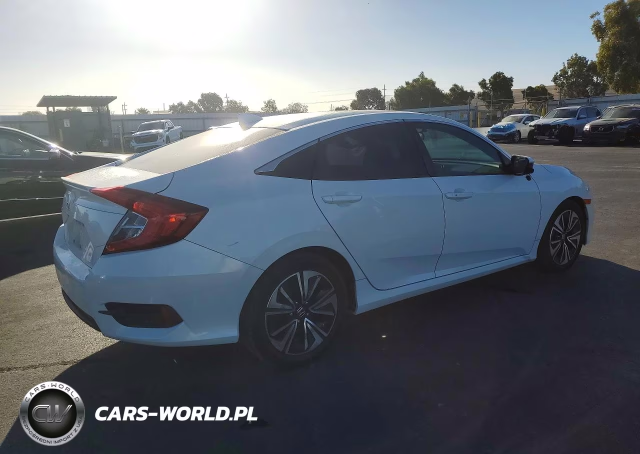 2016 Honda Civic Ex VIN:2HGFC1F33GH656726 - 3