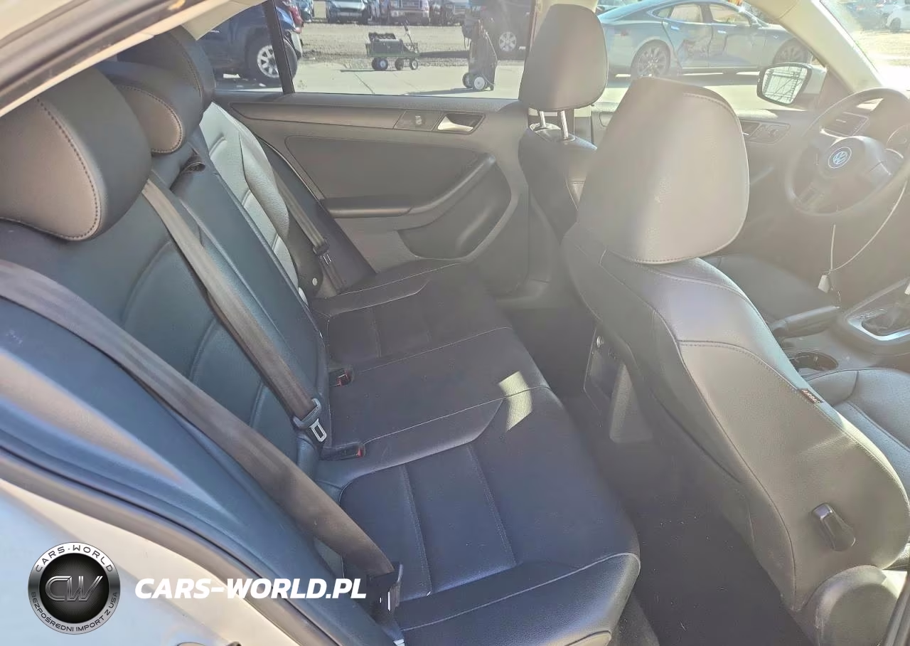 2014 Volkswagen Jetta Se VIN:3VWD17AJ5EM211095 - 10