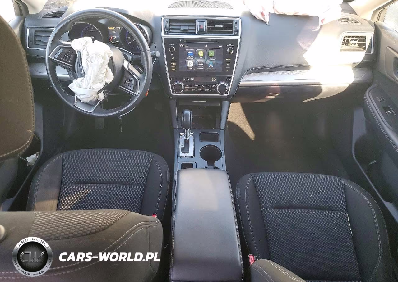 2018 Subaru Outback 2.5I Premium VIN:4S4BSACC3J3310542 - 8