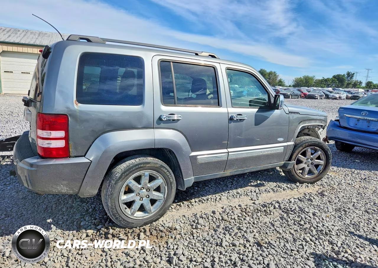 2012 Jeep Liberty Sport VIN:1C4PJMAK7CW197768 - 3