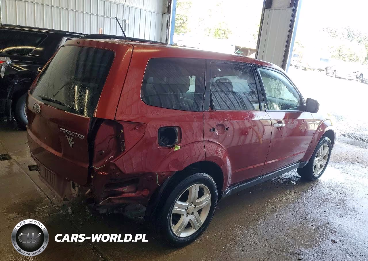 2010 Subaru Forester 2.5X Premium VIN:JF2SH6CC5AH796887 - 3
