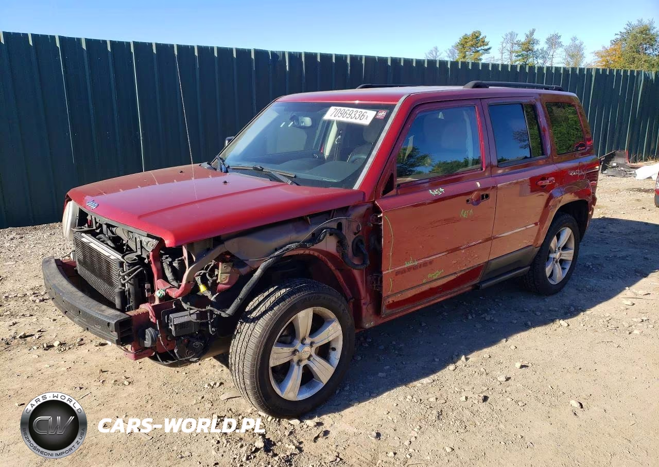 2014 Jeep Patriot Latitude VIN:1C4NJPFB6ED672472 - 1